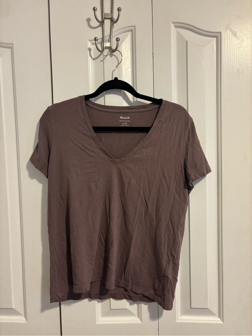 Madewell Short Sleeve 100%cotton V-Neck Tee in Mauve Brown